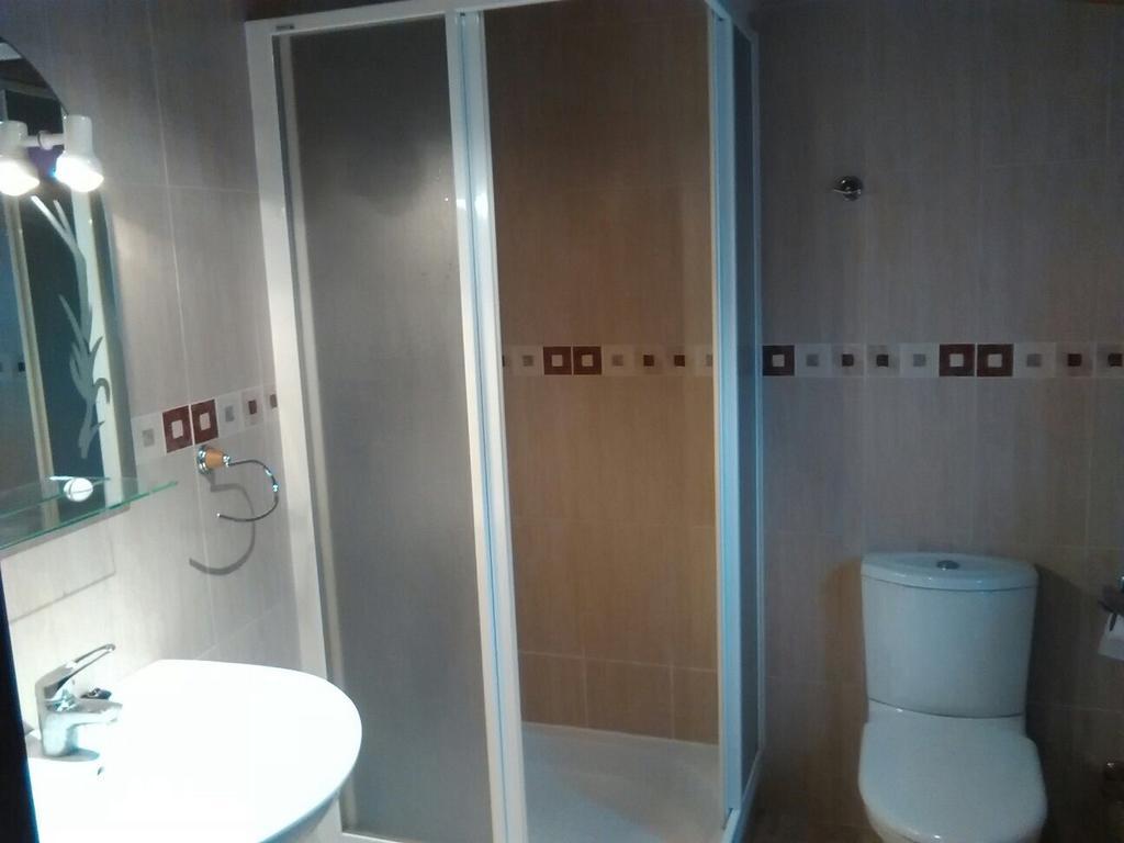 Apartamentos Turísticos Rosario Camarena de la Sierra Quarto foto